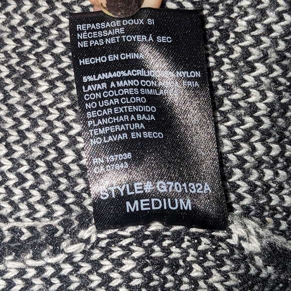 Ethereal Plaid Wool Blend Cardigan - Picture 4 of 6